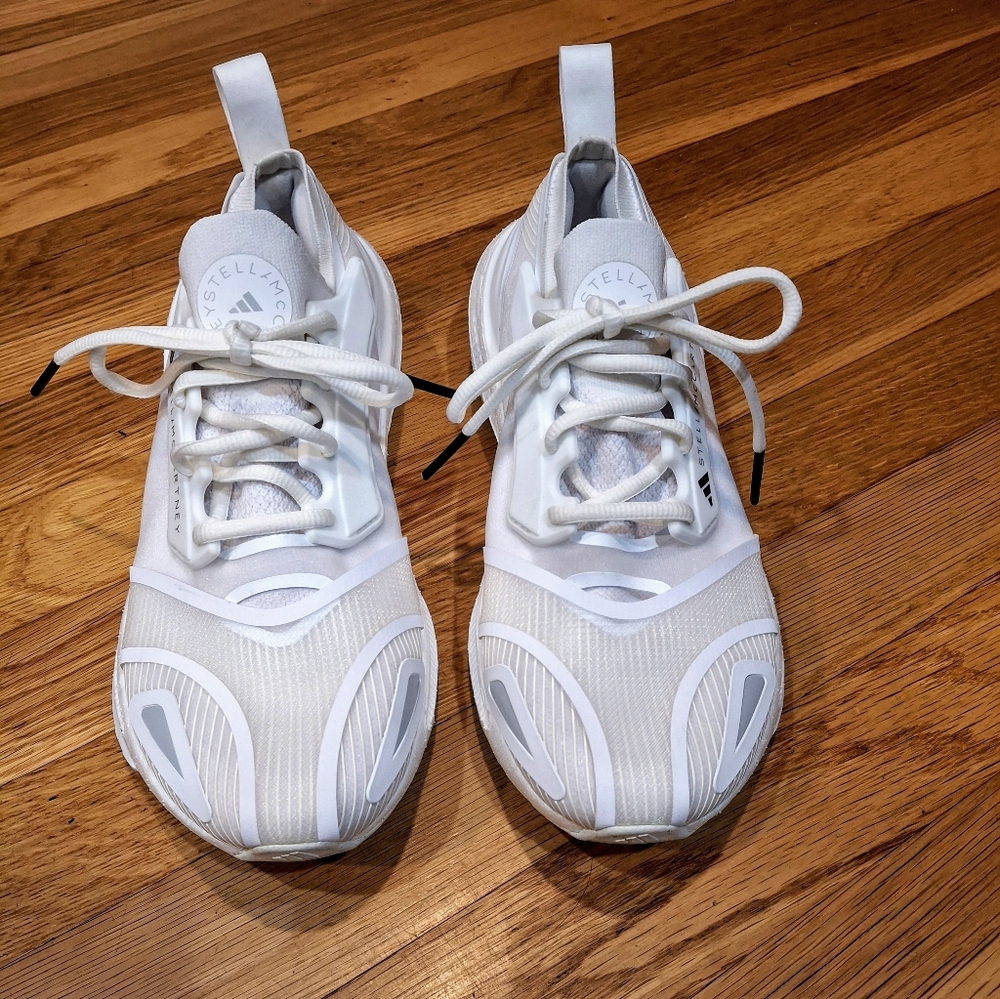 Adidas by Stella Mc Cartney Womens  Sneakers Sz 7 White